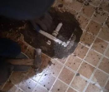台江卫生间漏水维修公司为您分享下卫生间渗水如何处理及注意事项