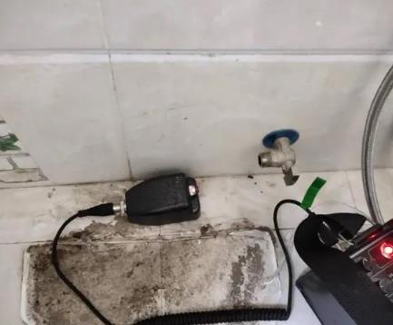 台江屋顶漏水维修公司分享下卫生间漏水的危害及解决方法